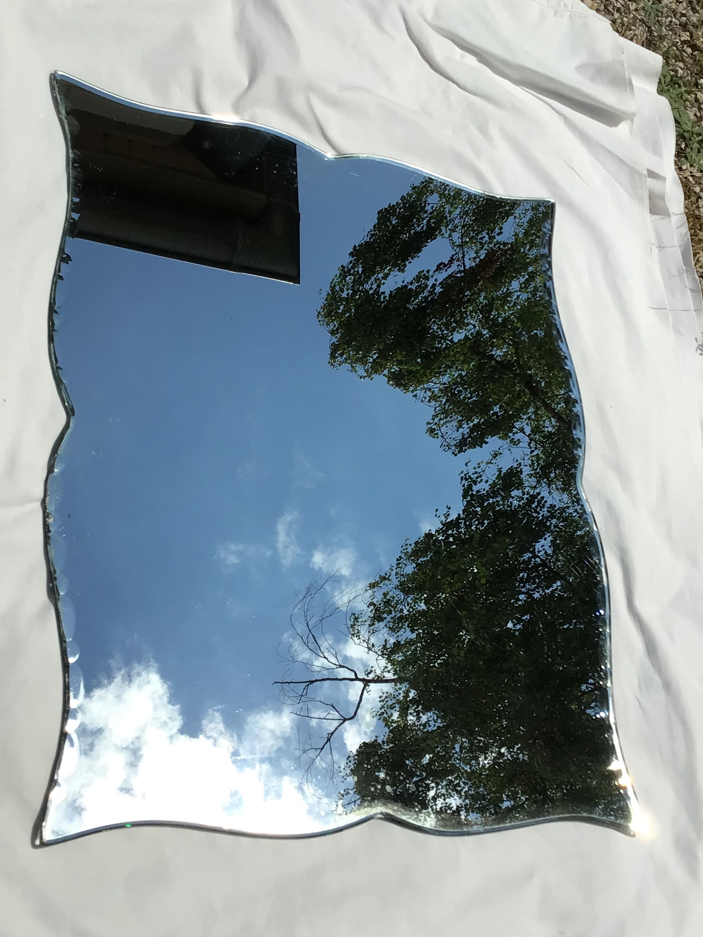 Beveled mirror braces 72cmx59cm