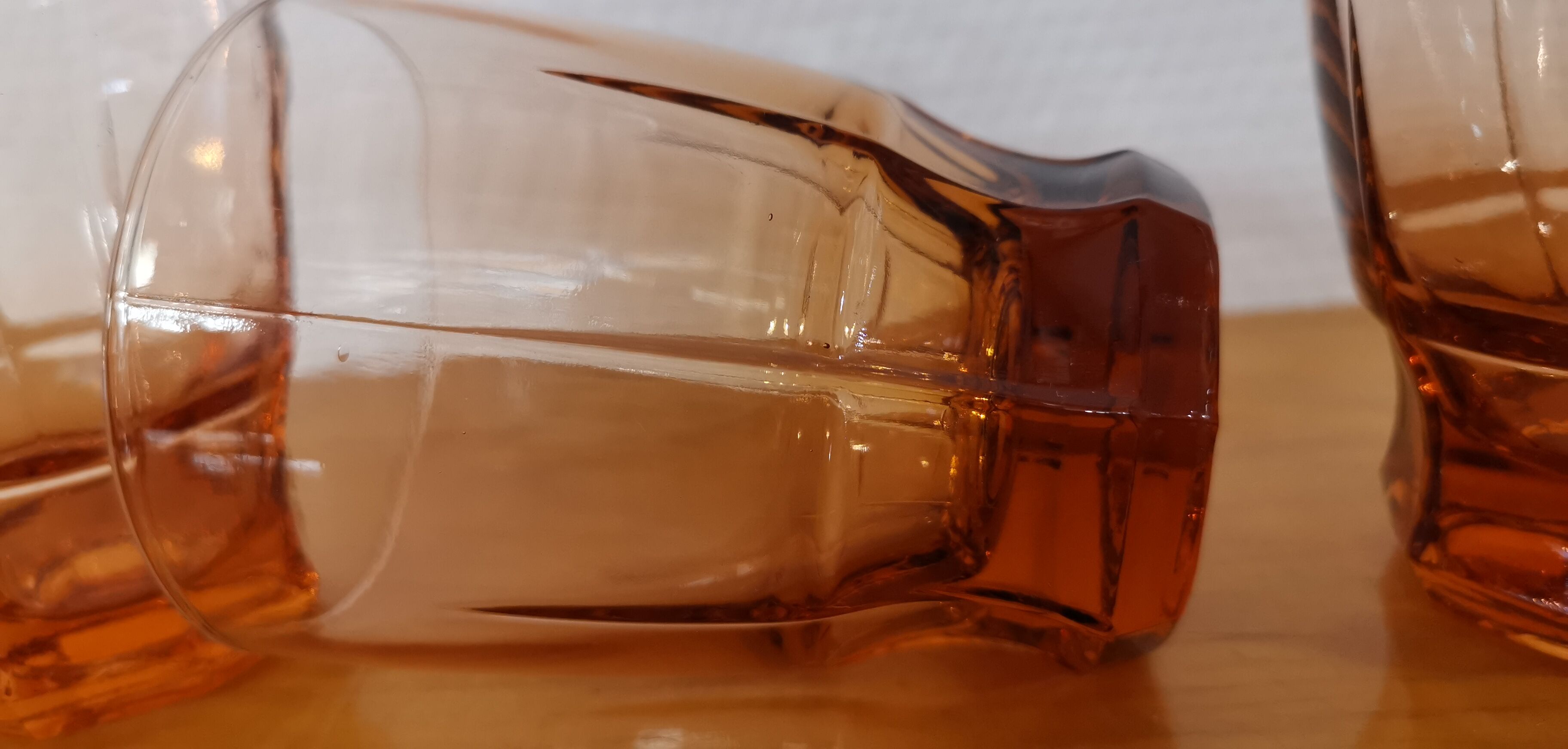 Set of 4 water glasses from the 30s smoked pink