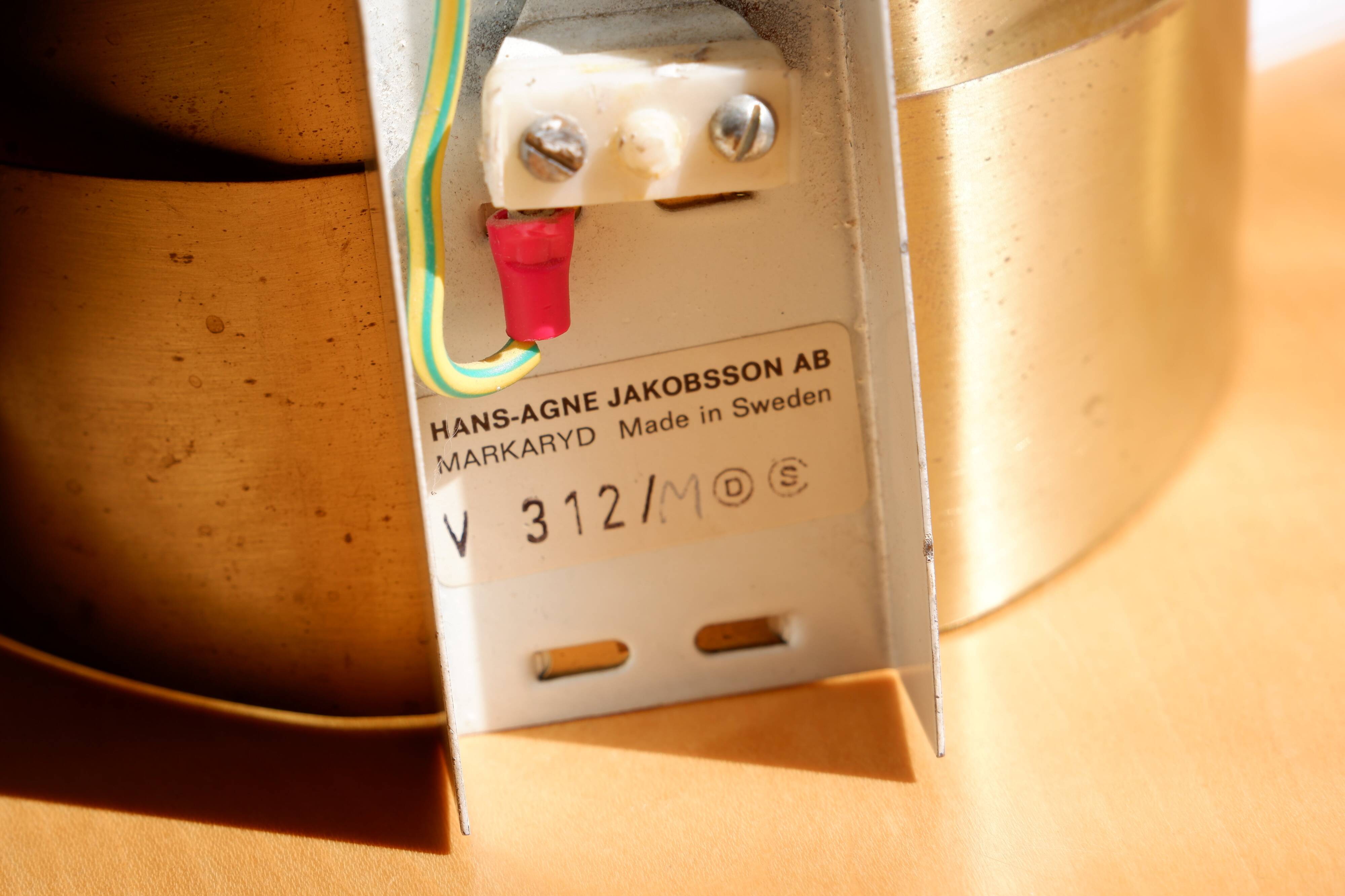 hans Agne Jakobsson, Paire d'applique en  laiton circa 1960.