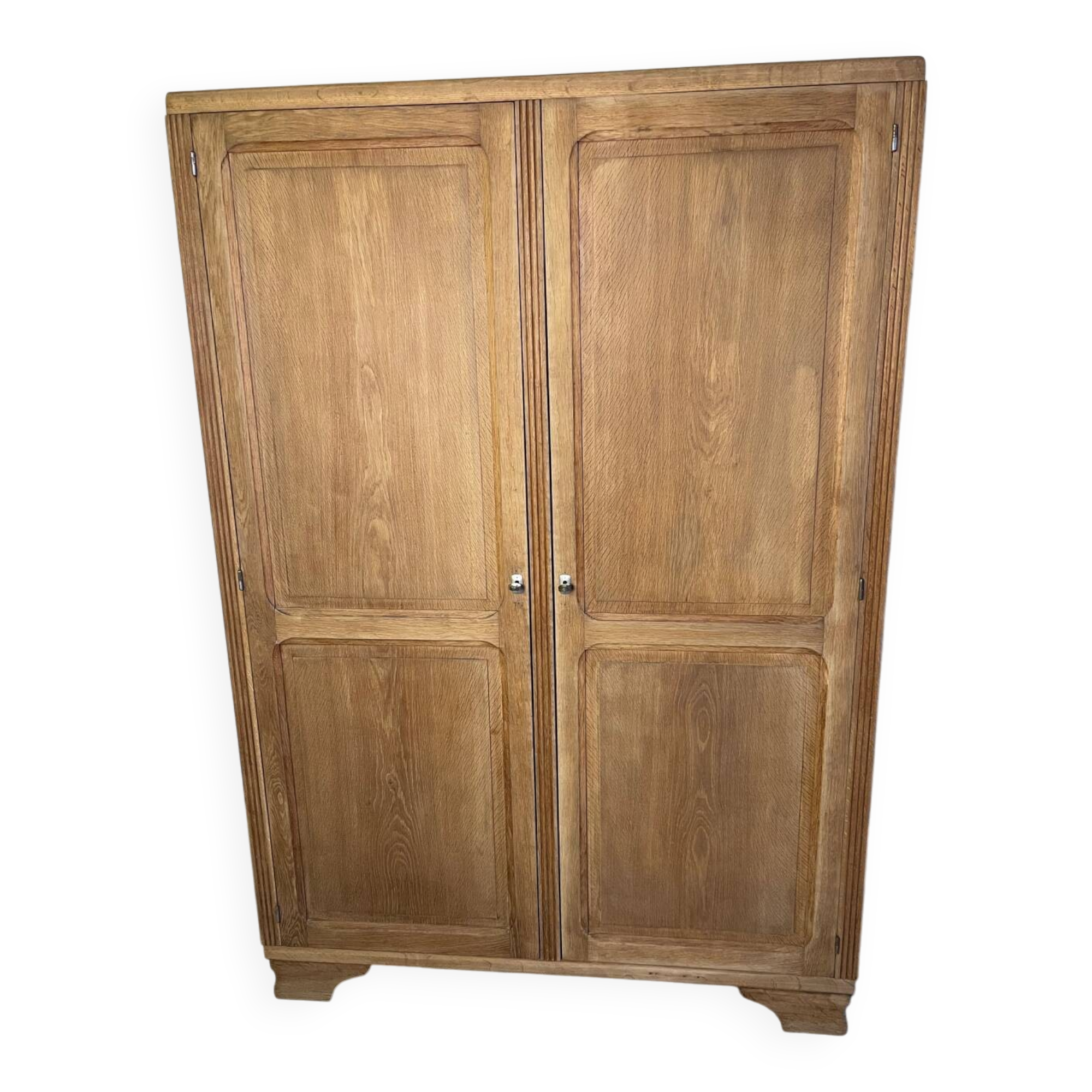 Parisian wardrobe in solid oak