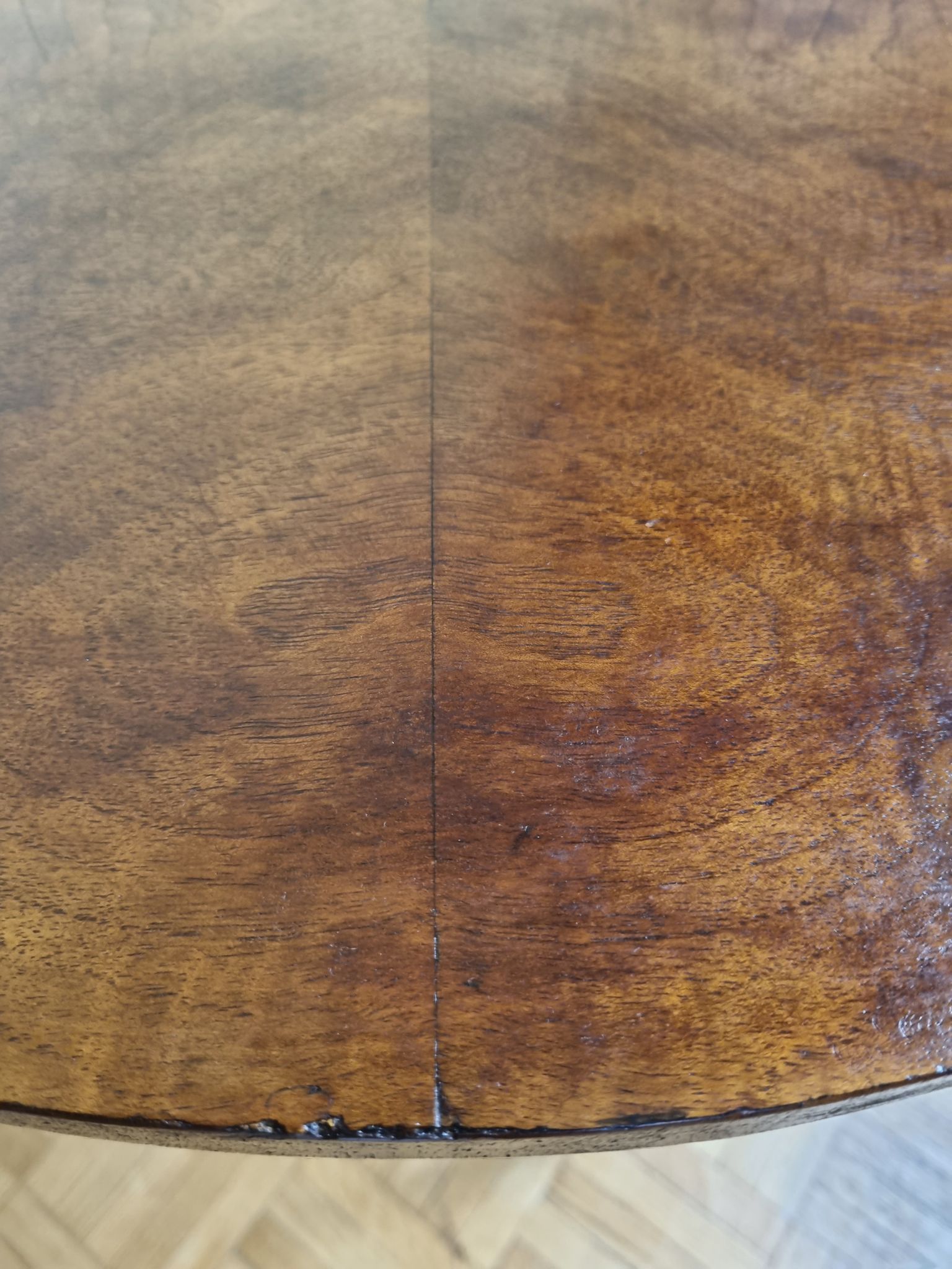 Modernist side table "Bauhaus" in veneer wood and curved tubular steel, 30s