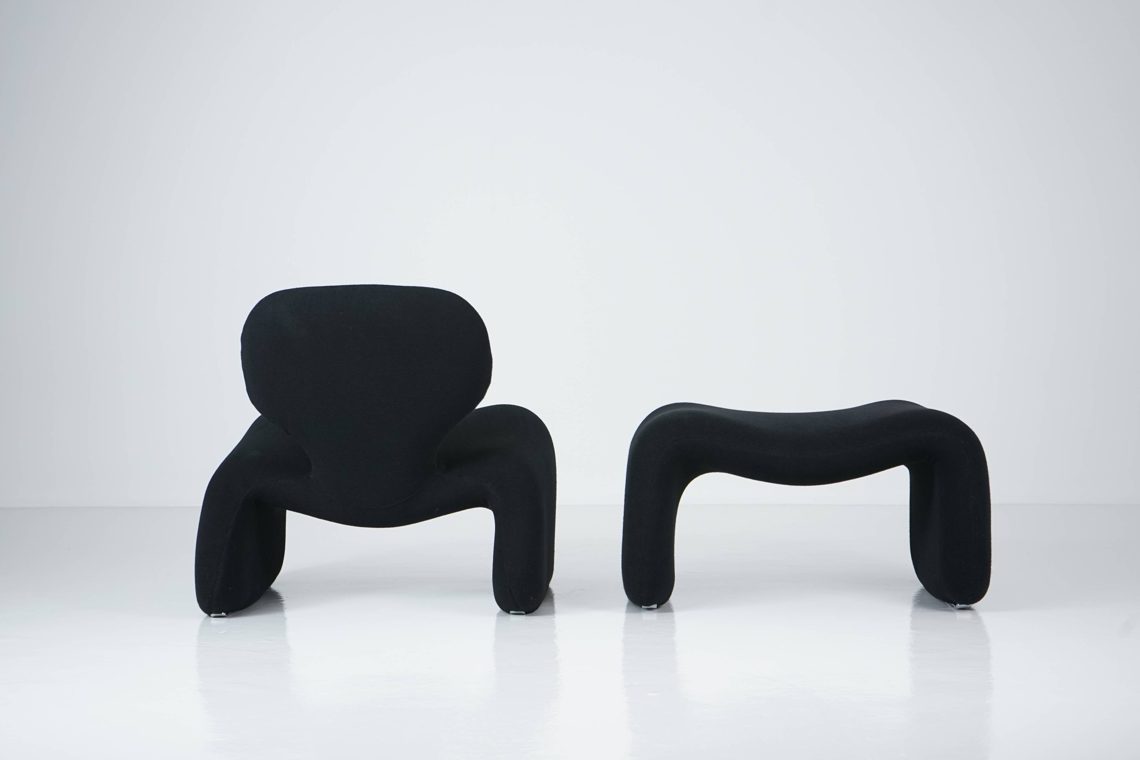 Fauteuil et repose-pieds Djinn par Olivier Mourgue pour Airborne