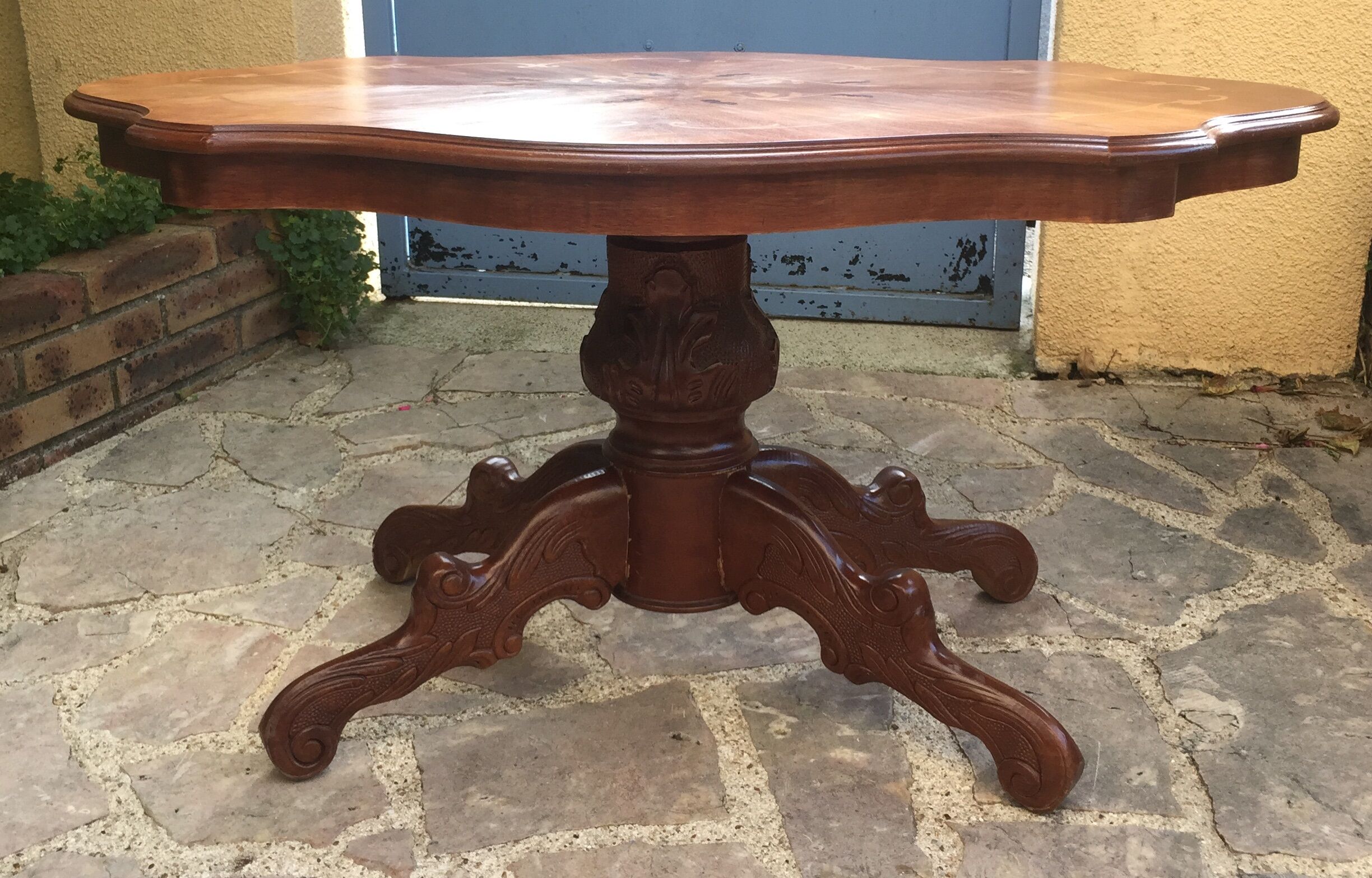 Table basse violon