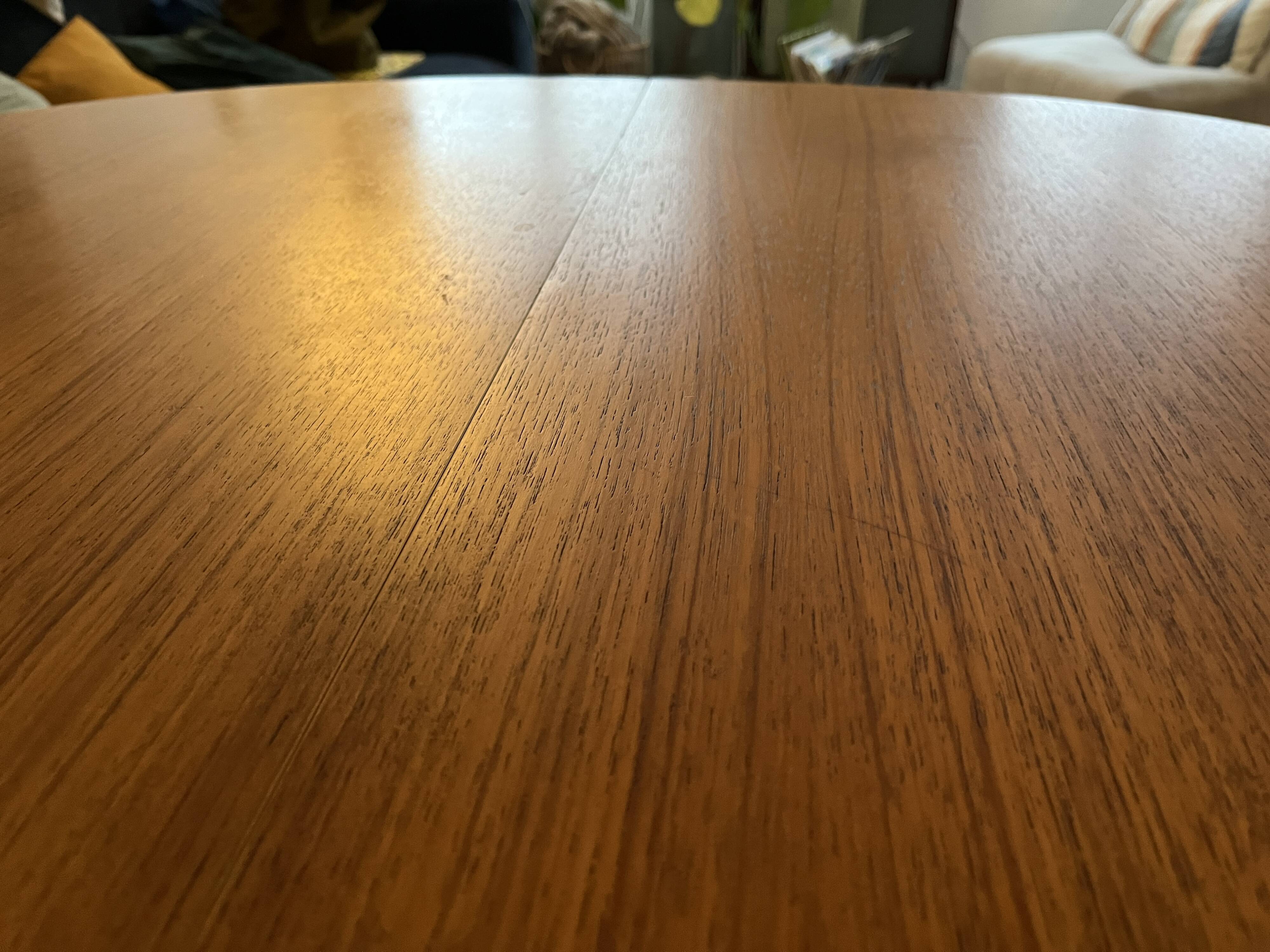 Table vintage style scandinave