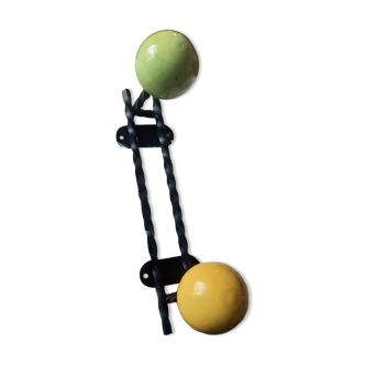 Wall-mounted coat rack