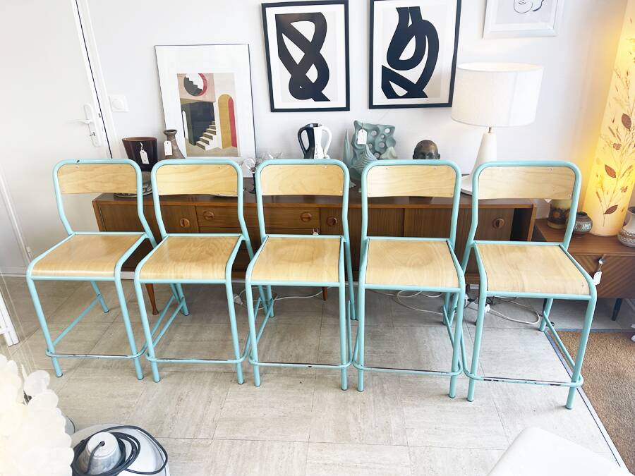 Set of 5 vintage high school/laboratory stools – 1980