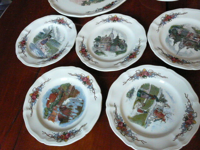 Dish and 12 plates Loux Obernai Sarreguemines Faience ancienne - Dessert service