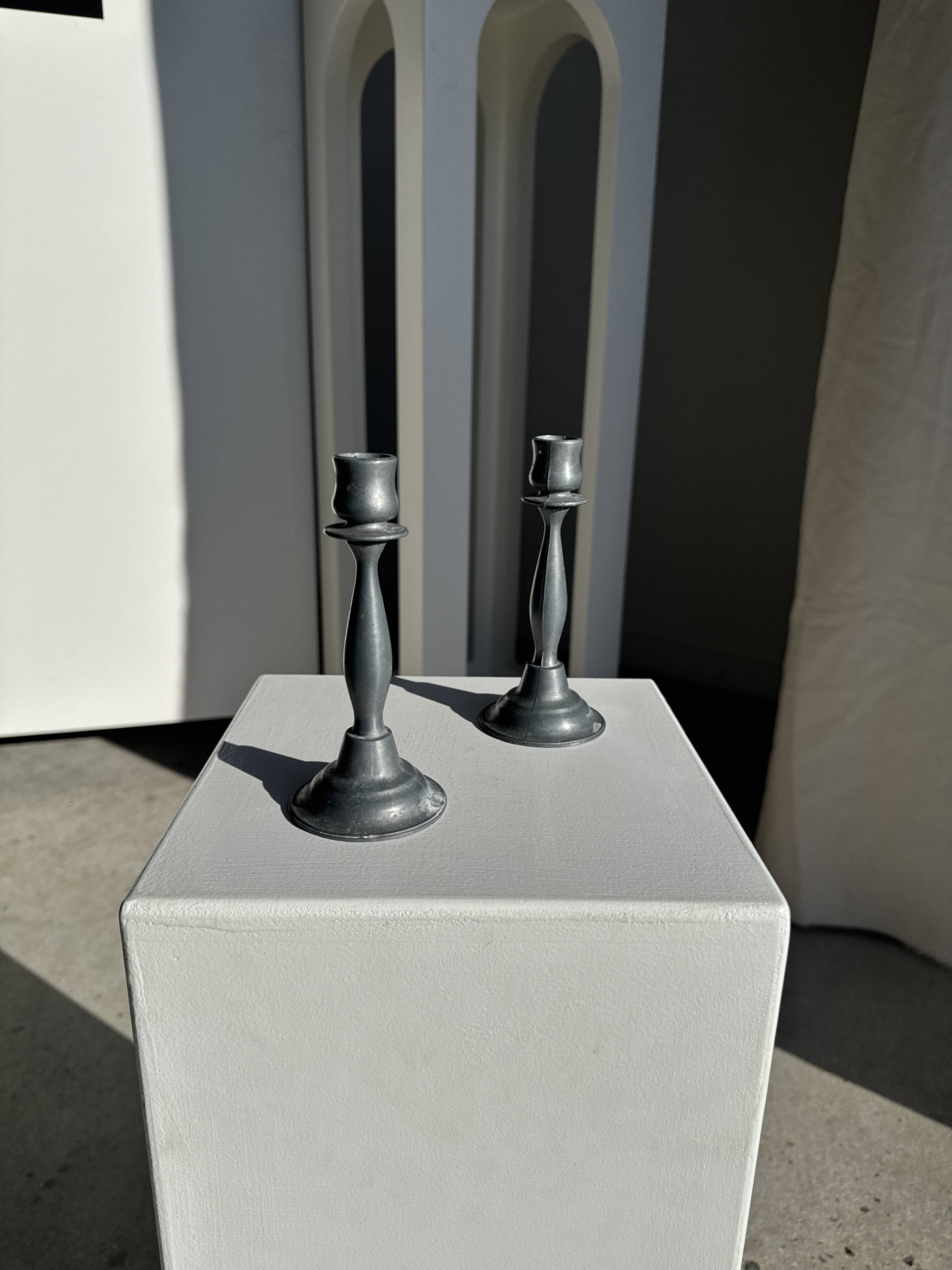 Pair of small fine candlesticks in tin H15.5