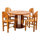 Ranier Daumiller dining room set with 4 chairs and round dining table