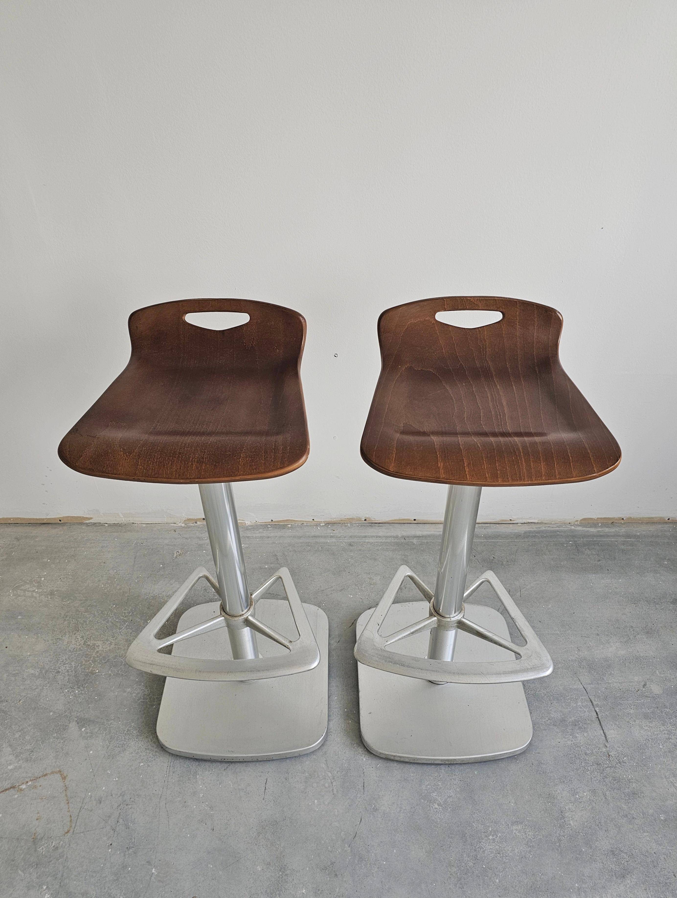 Postmodern pair of bar stools Indecasa by Joan Casas from the 1980s.