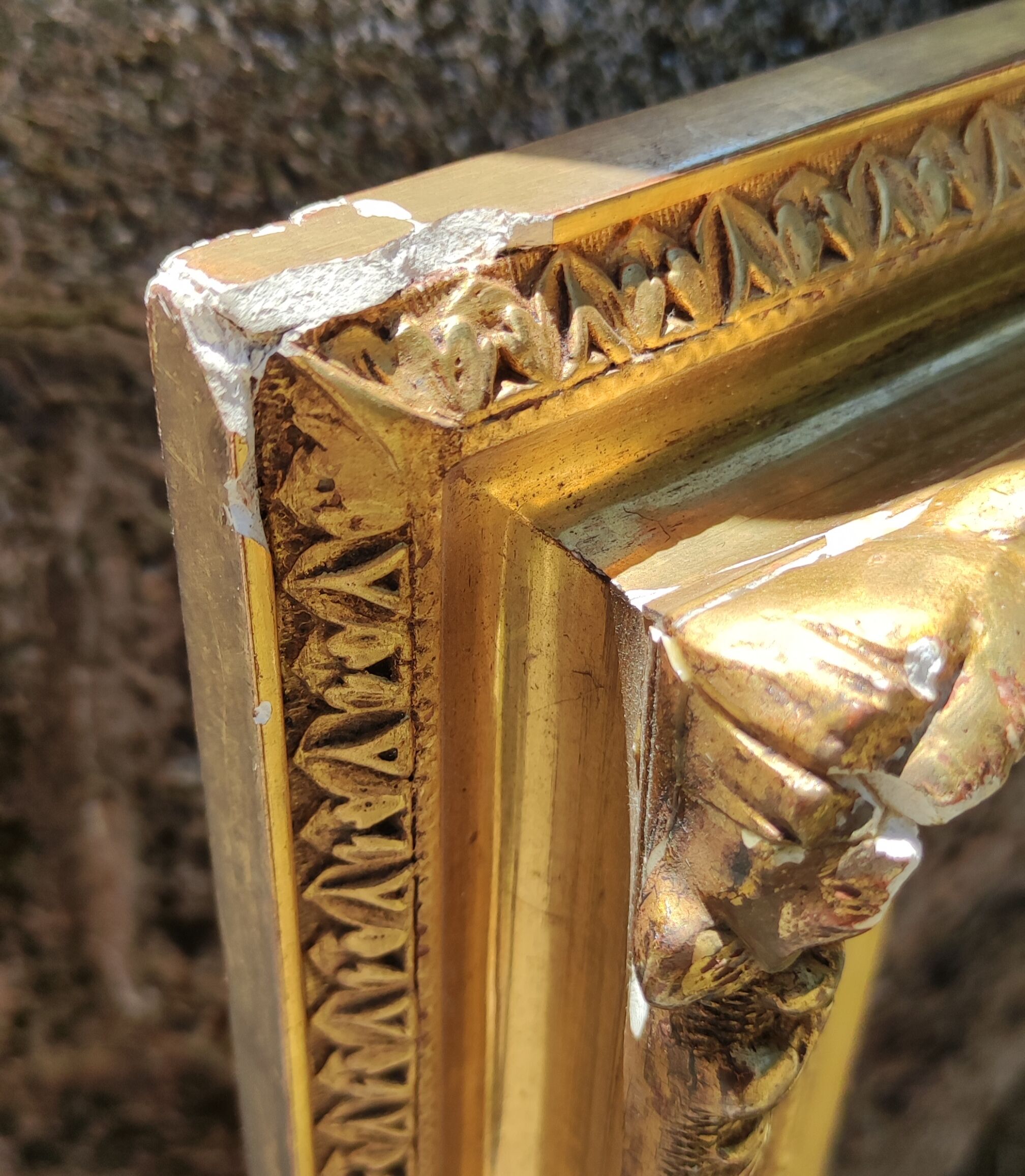 Old gilded frame/19th century