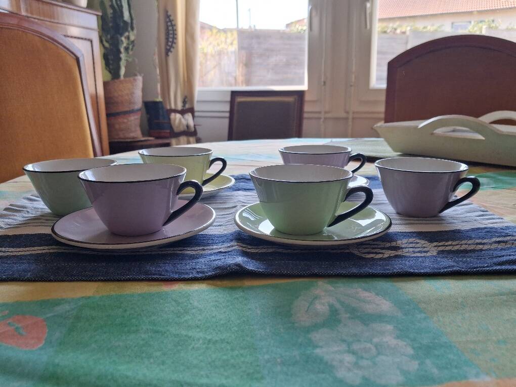 4 cups and saucers Moulin des Loups