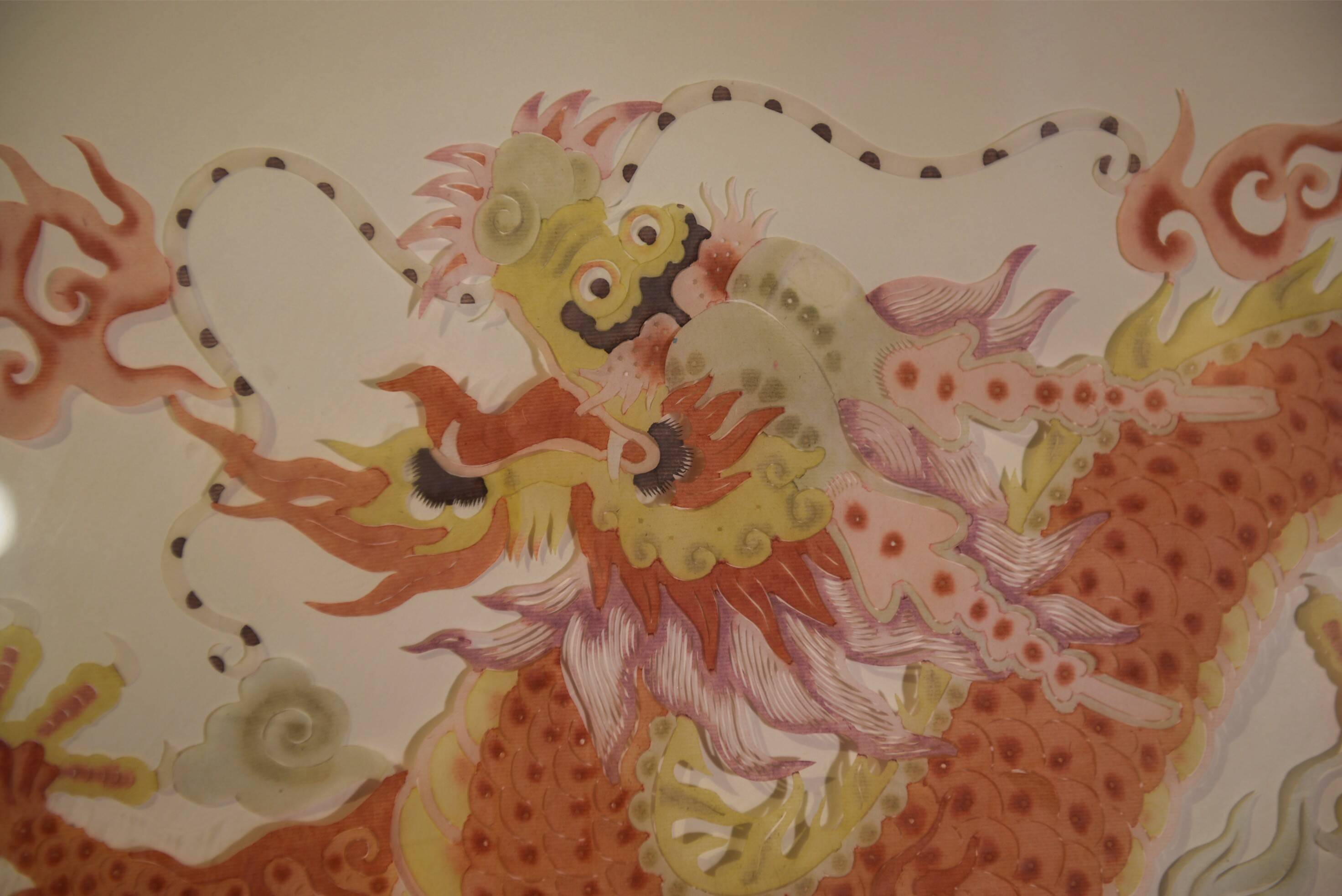 Art of paper cutting by Shi Junfeng, China, 20th century.