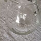 Glass carafe