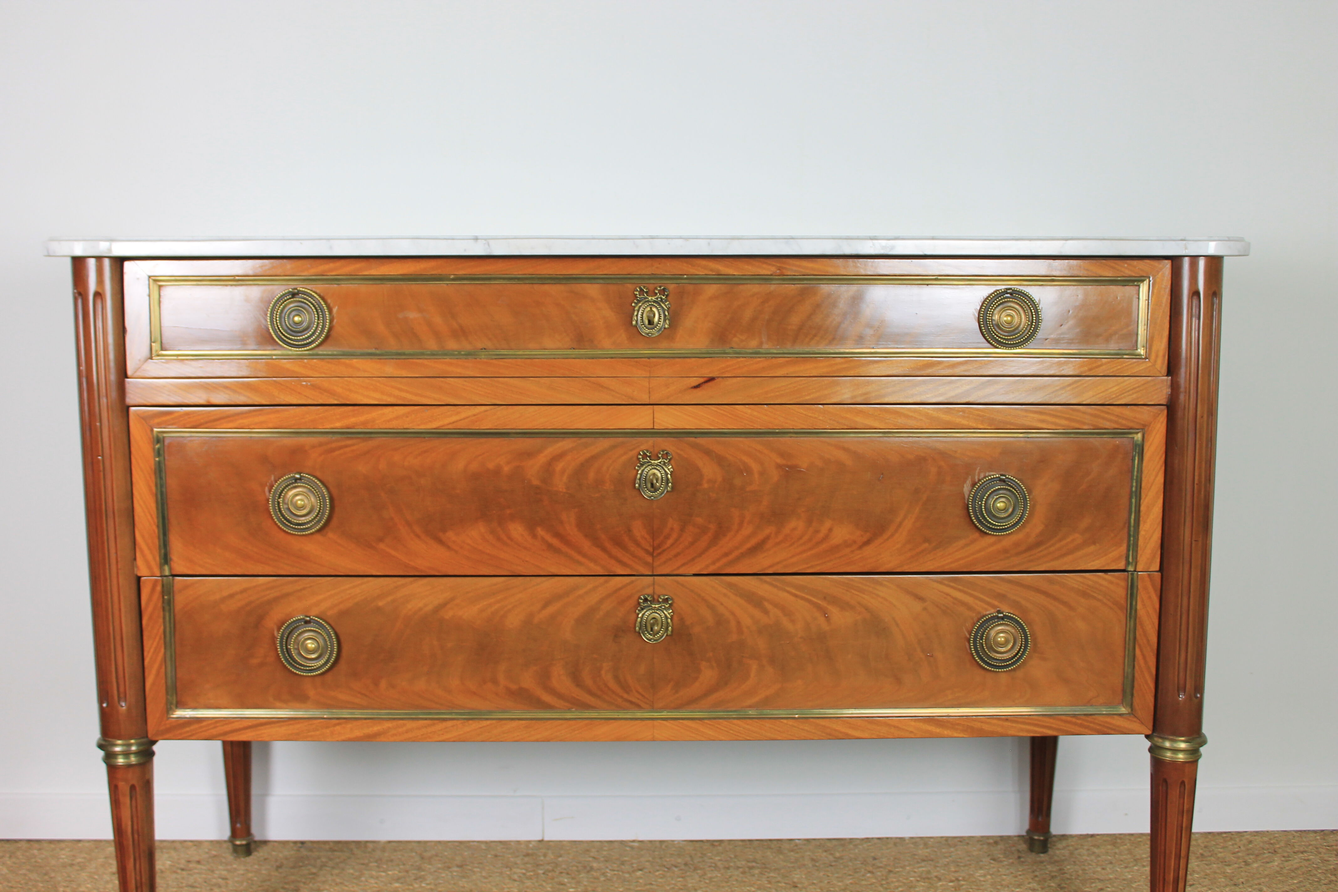 Louis XVI chest of drawers