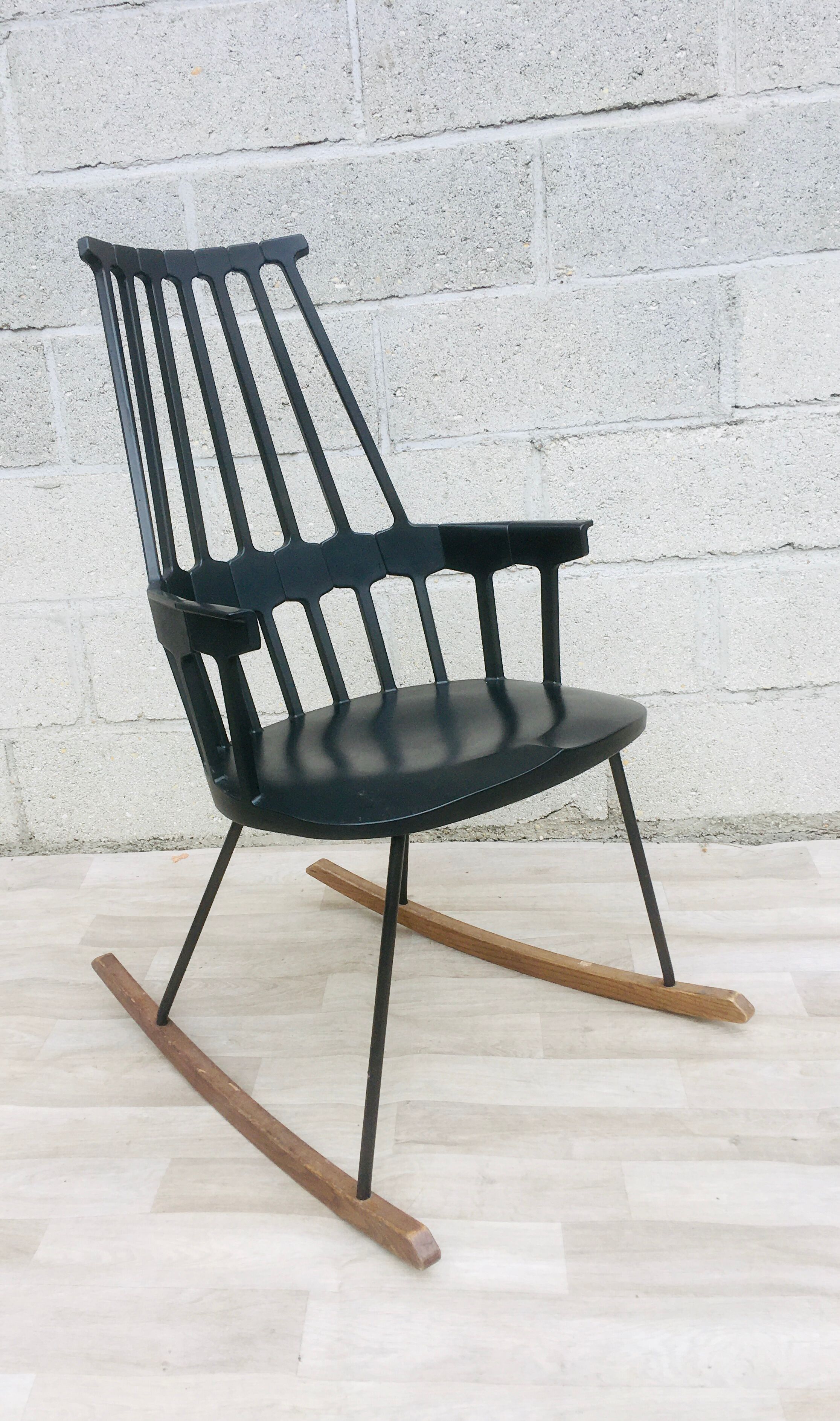 Rocking chair design Kartell Comback