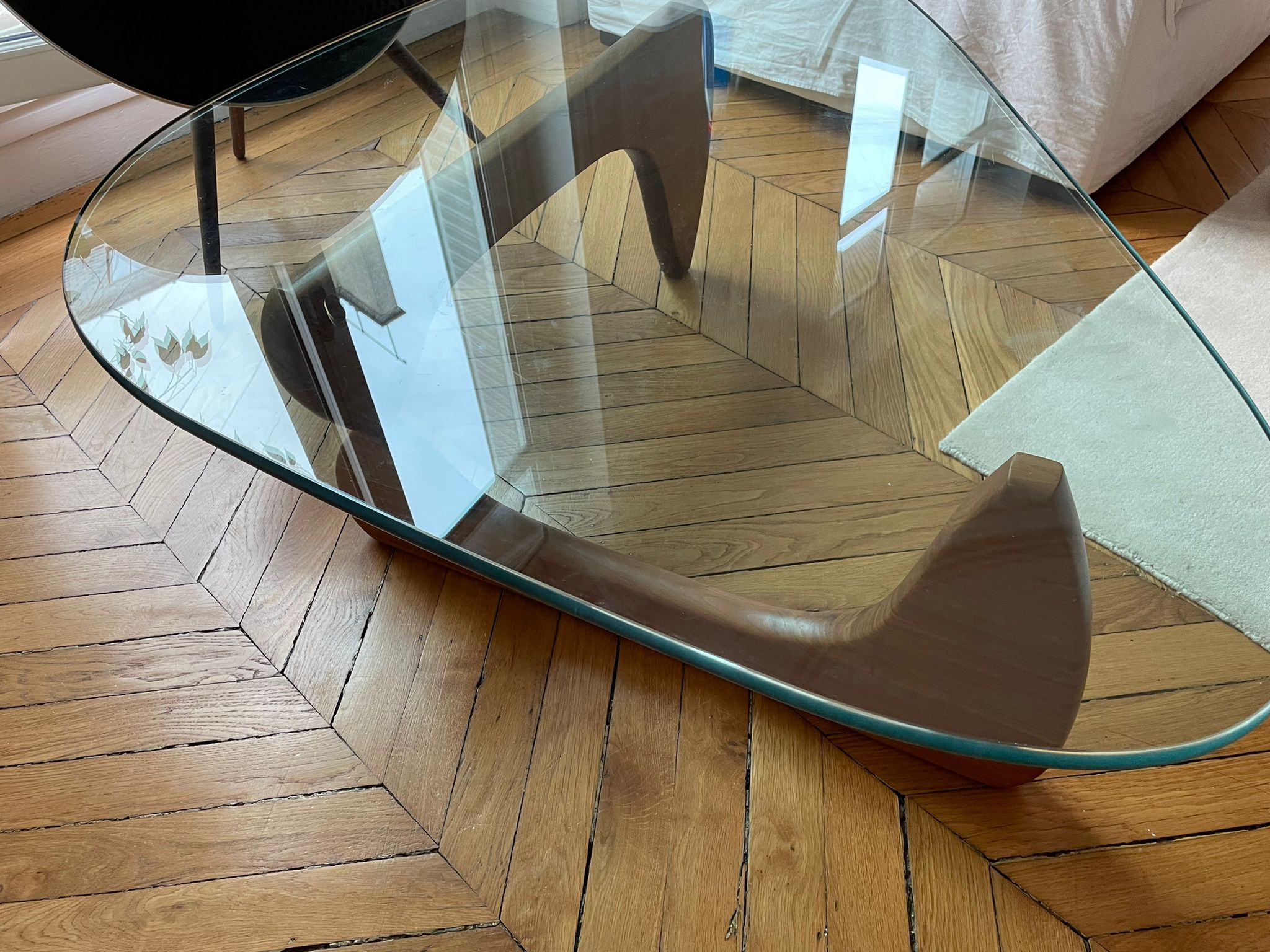 Coffee table by Isamu Noguchi for Vitra