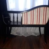 Bench bench telephone