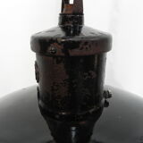 Industrial hanging lamp with enamelled shade