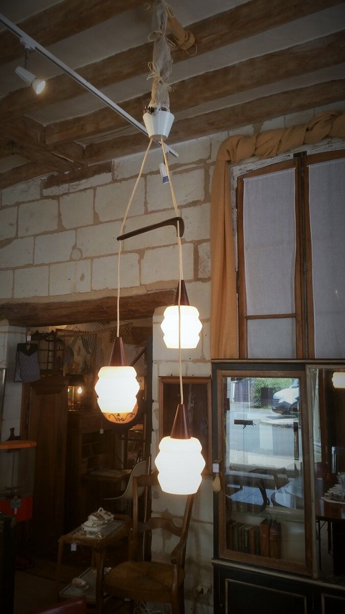 Scandinavian boomerang chandelier