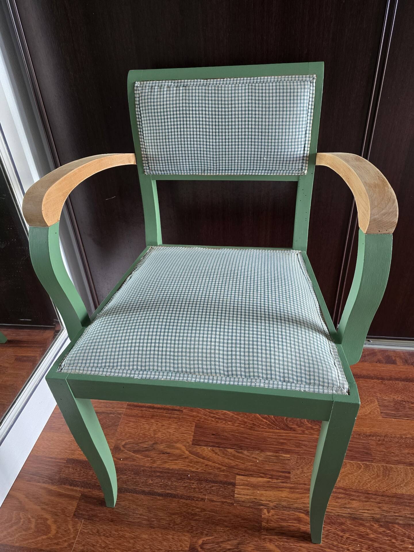 Vintage green bridge armchair with Vichy fabric