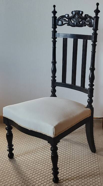Napoleon III chair