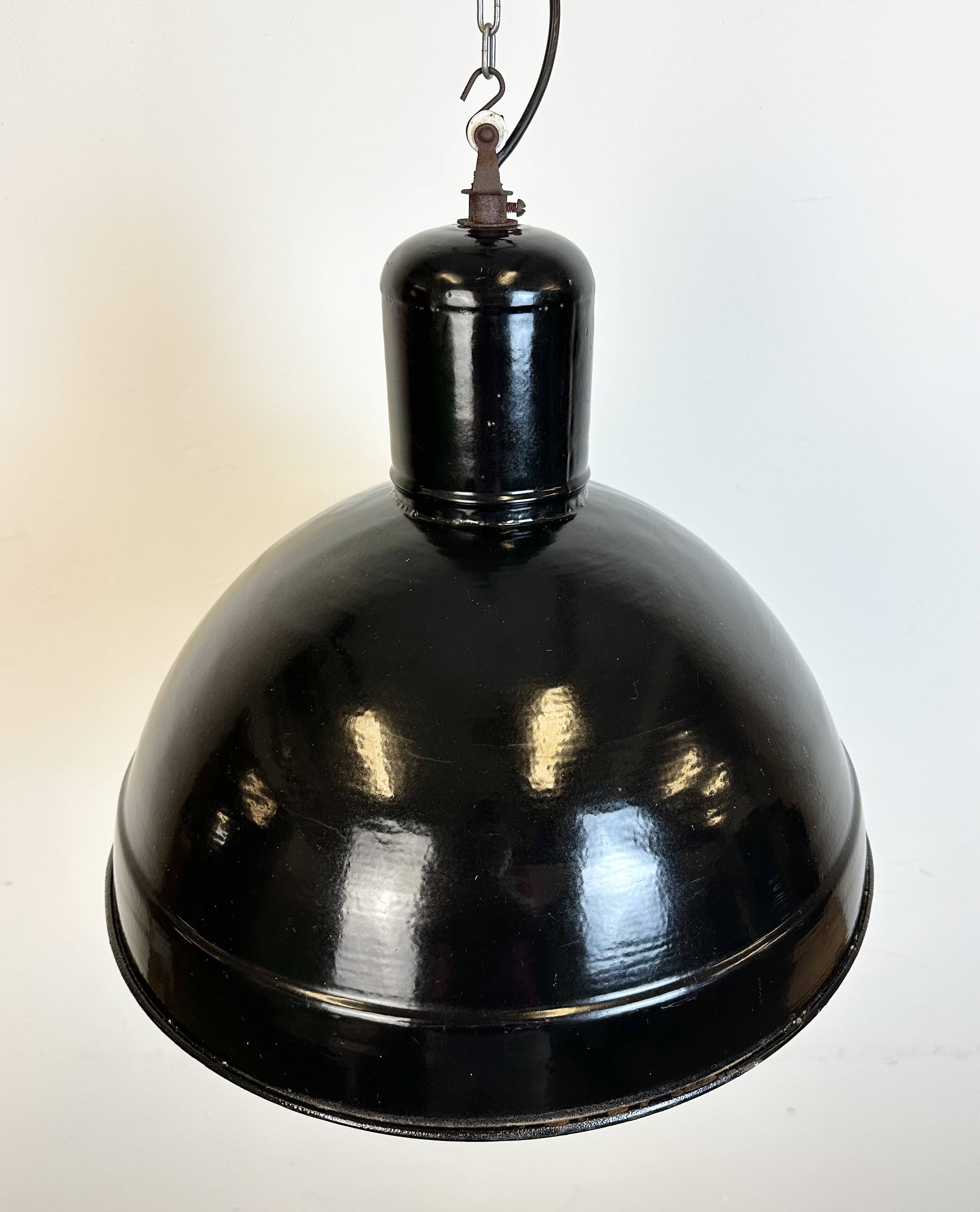 Industrial black enamel factory pendant lamp, 1950s