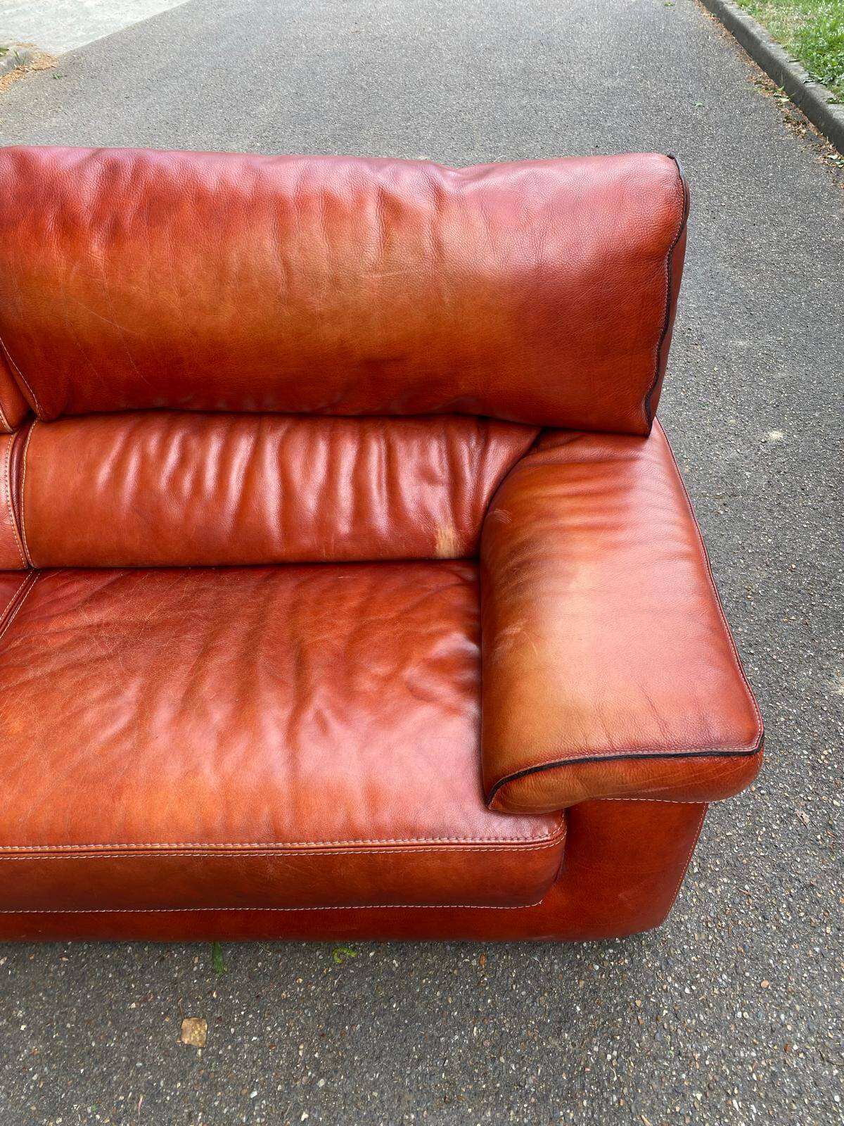 3-seater burgundy leather sofa convertible into a 2-seater bed 1940
