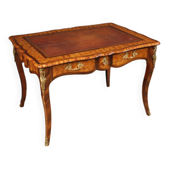 Elegant 19th century Napoleon III writing desk