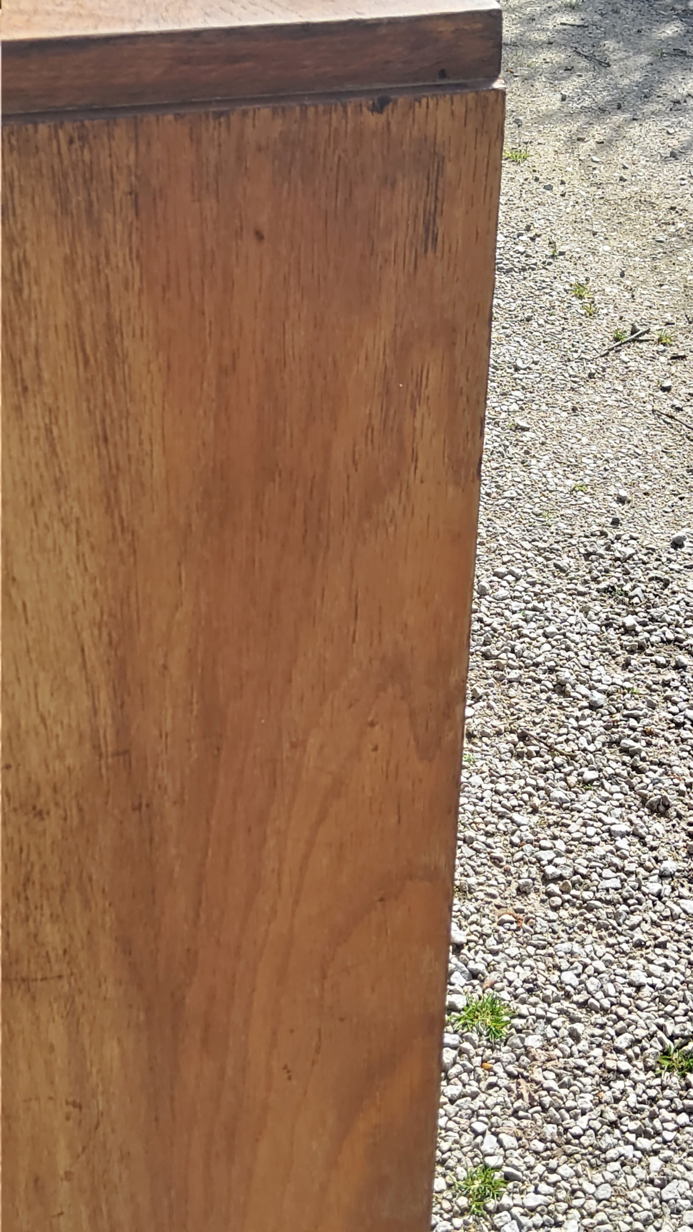 Enfilade vintage des années 50 en chêne doré 2 portes coulissantes pieds tubes métalliques