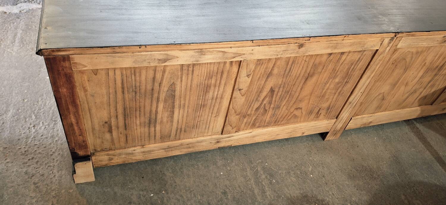 Craft cabinet with drawers