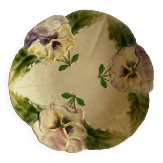 Dessert plate in majolica from Choisy le Roi