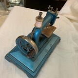 Iron doll sewing machine