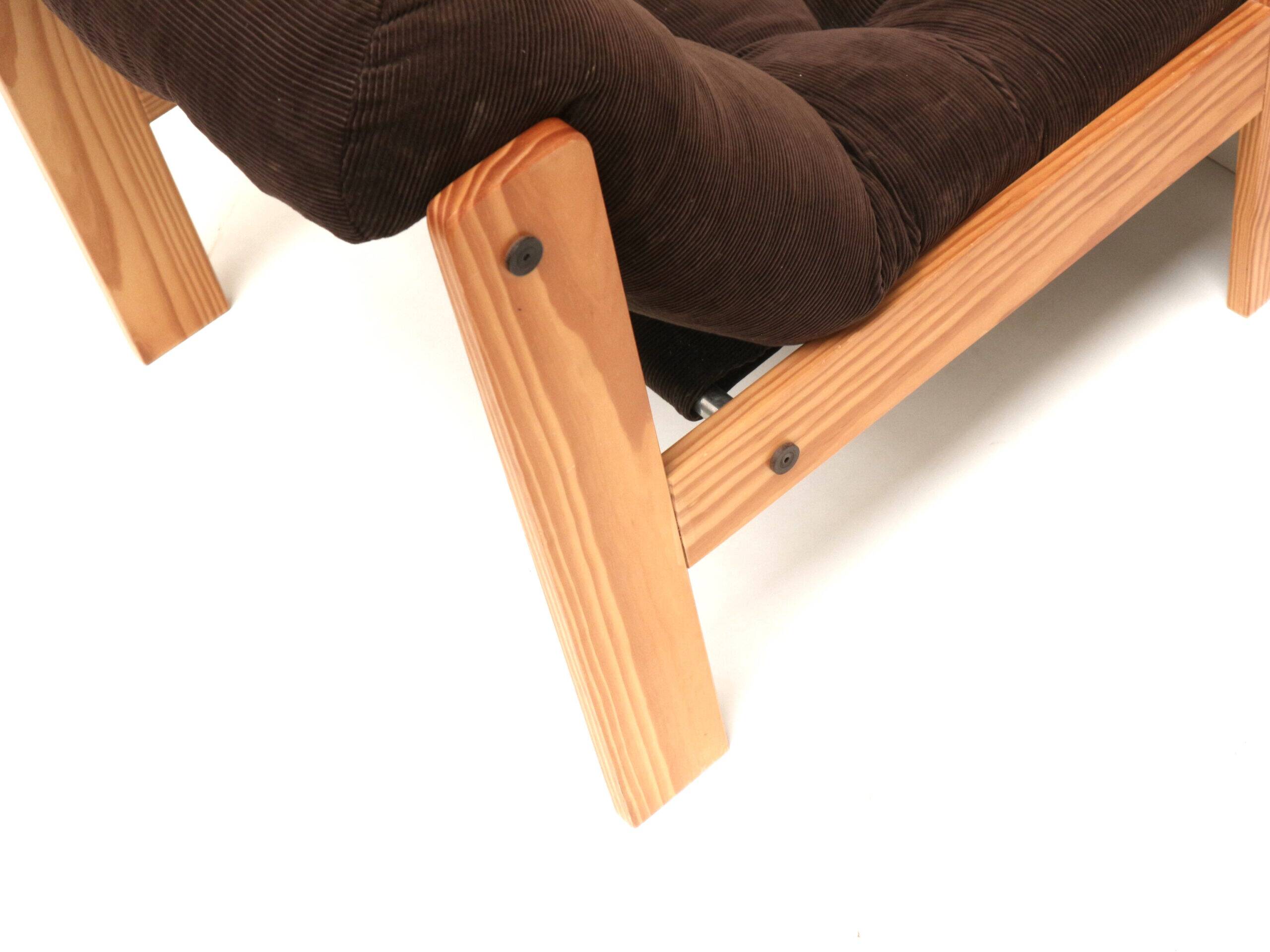Vintage Brutalist 70s armchair with brown upholstery