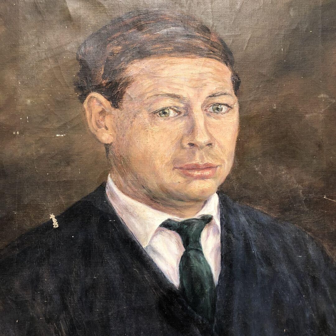 1950s man painting