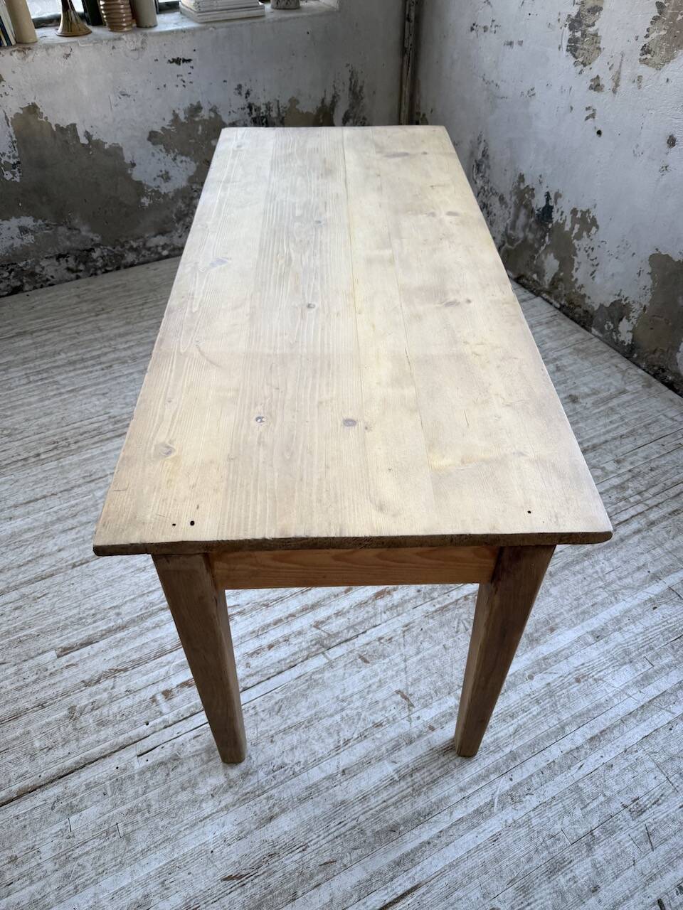 Table de ferme en pin et chêne