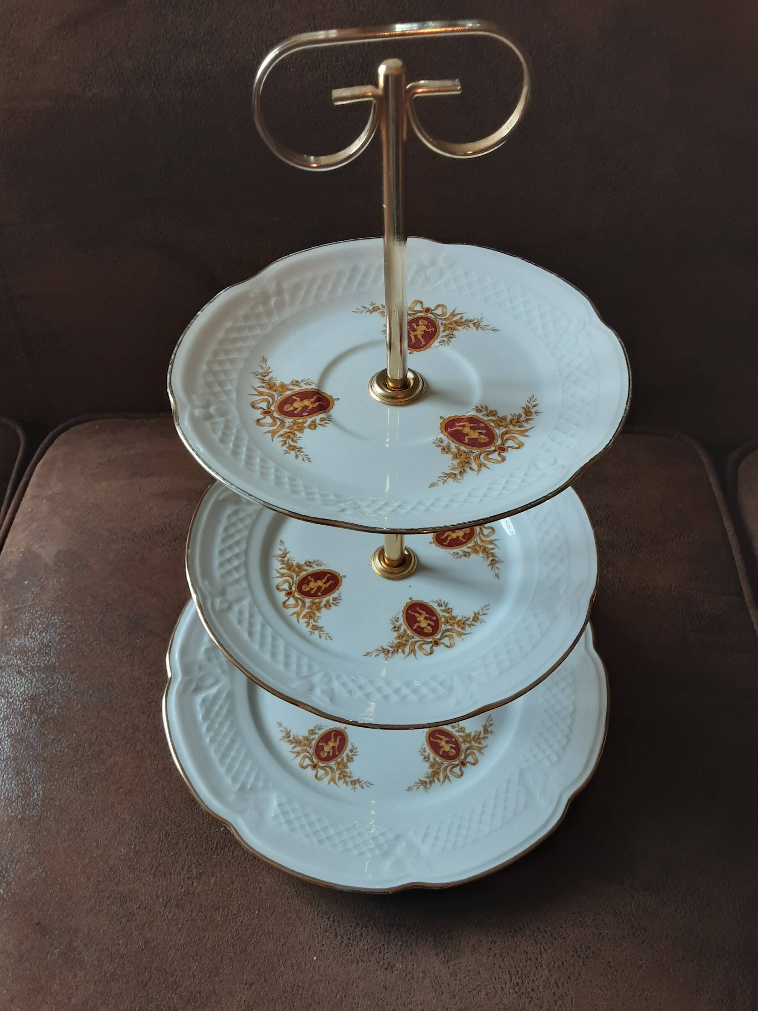 Paris porcelain 3-tier tray
