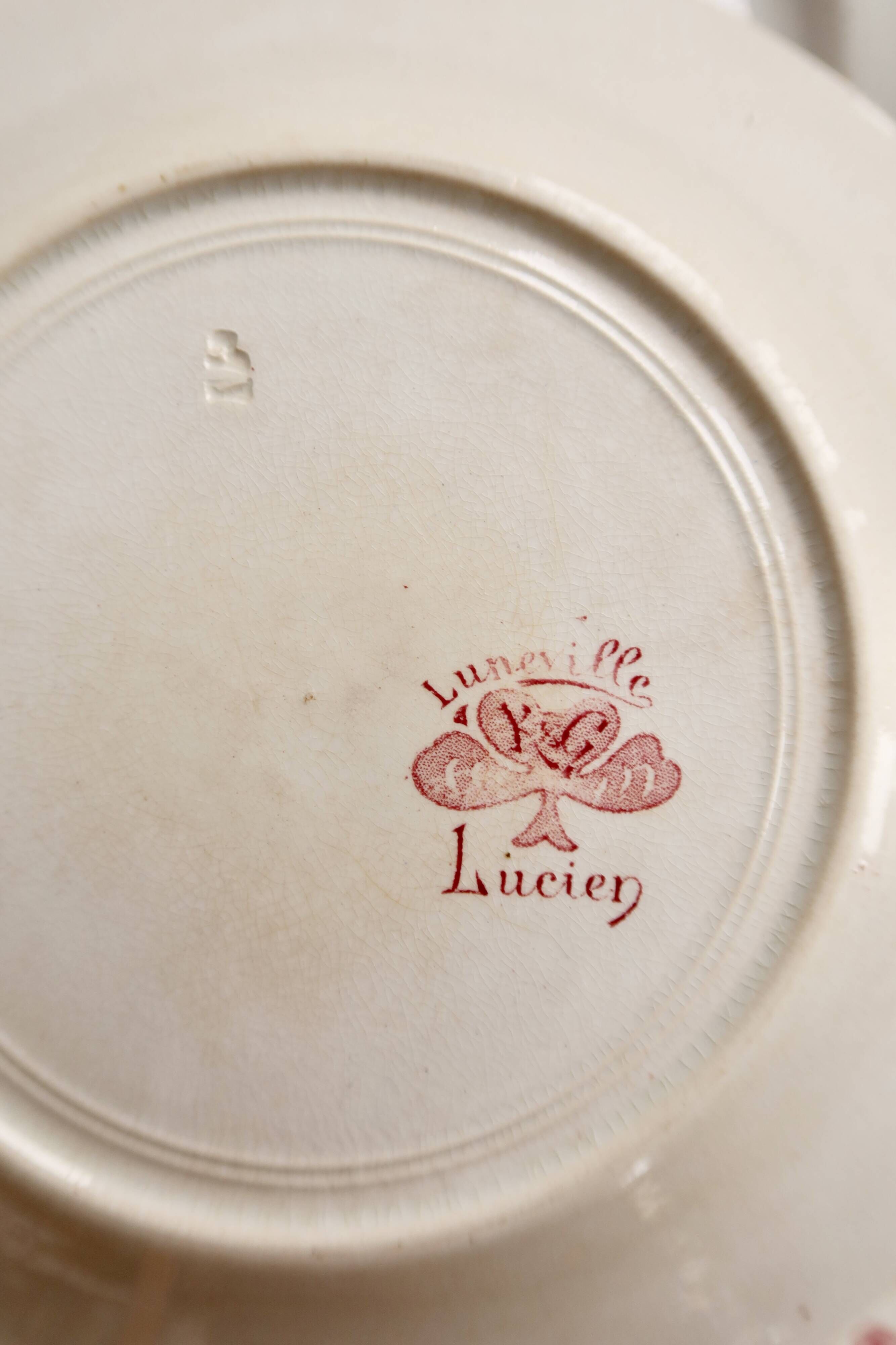 4 flat plates red earthenware Lunéville "Lucien"