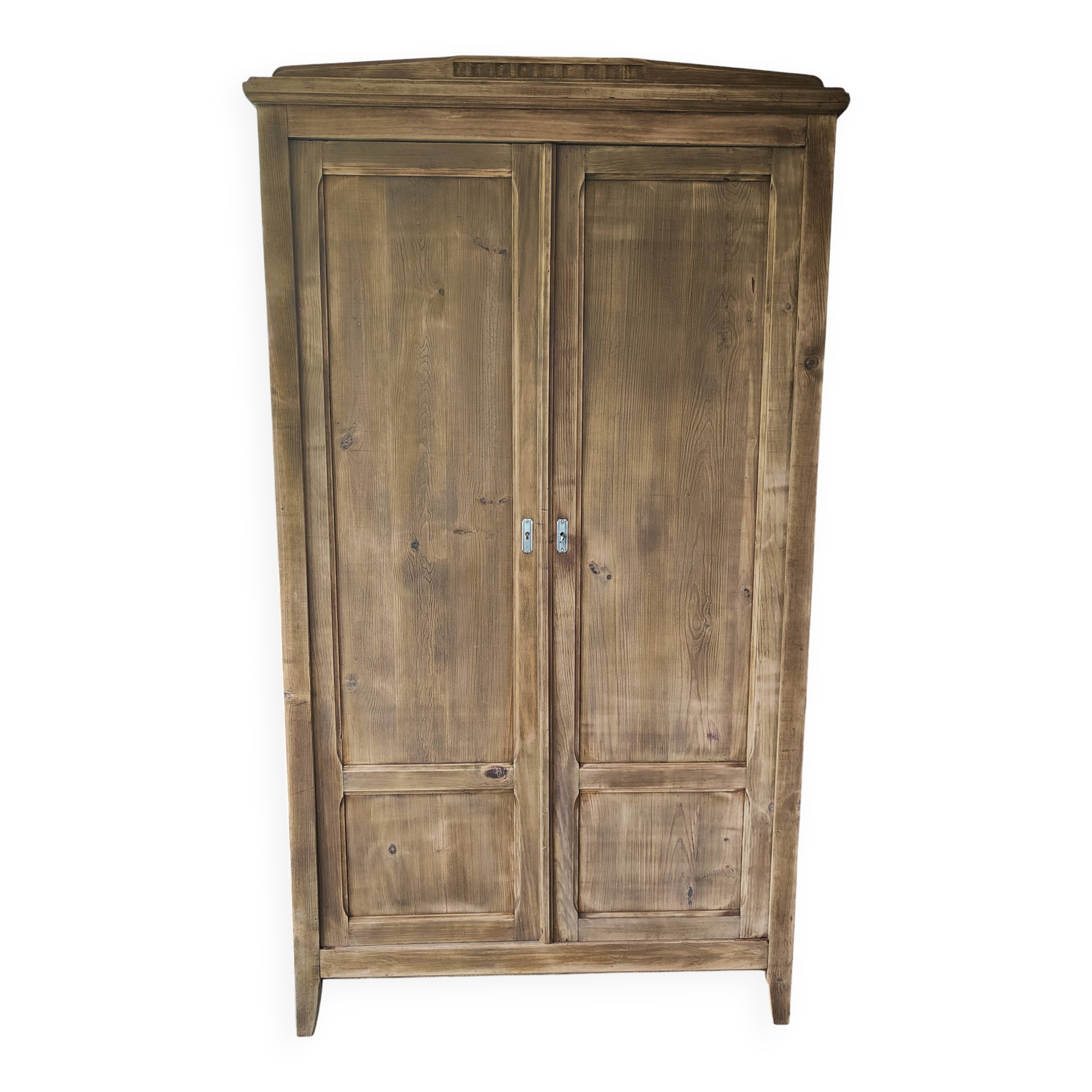 Parisian Wardrobe