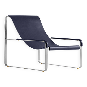 Contemporary exclusive chaise longue in black metal and navy blue leather.