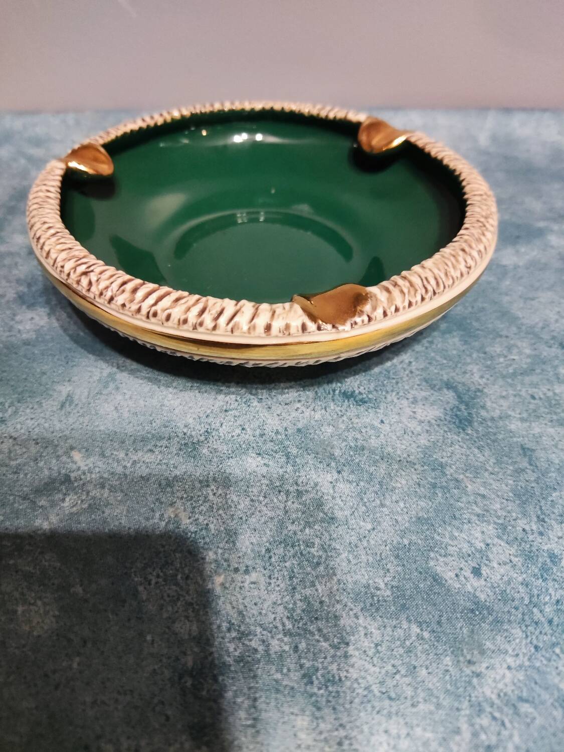 Cendrier, vide-poches en céramique signé Brisdoux