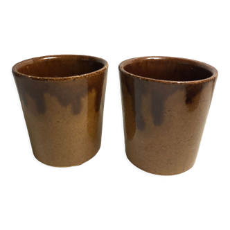 Sandstone cups