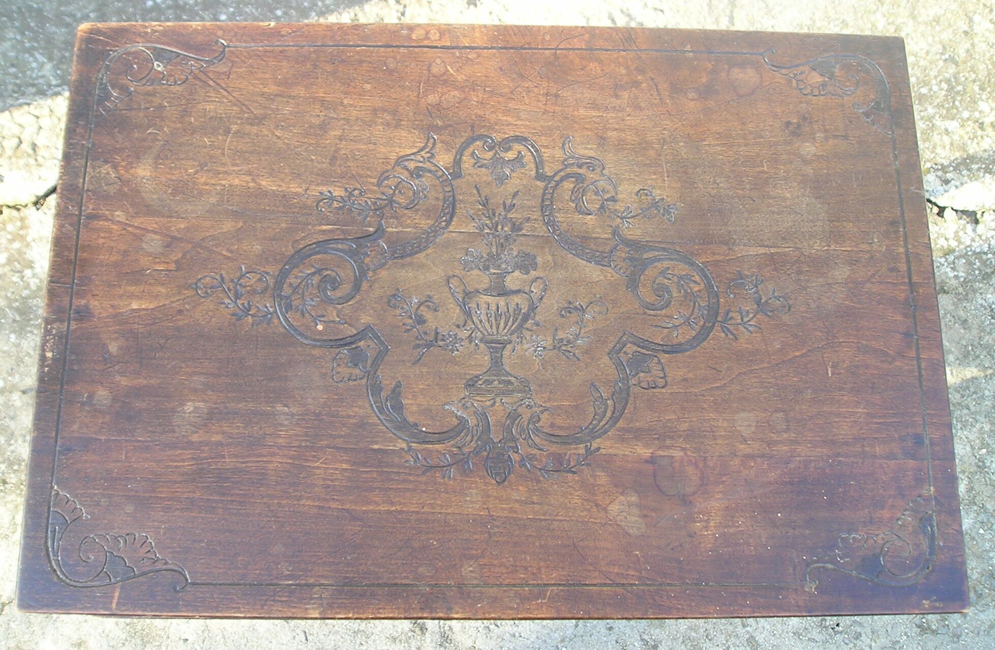 Set of 4 old tables with carved trays