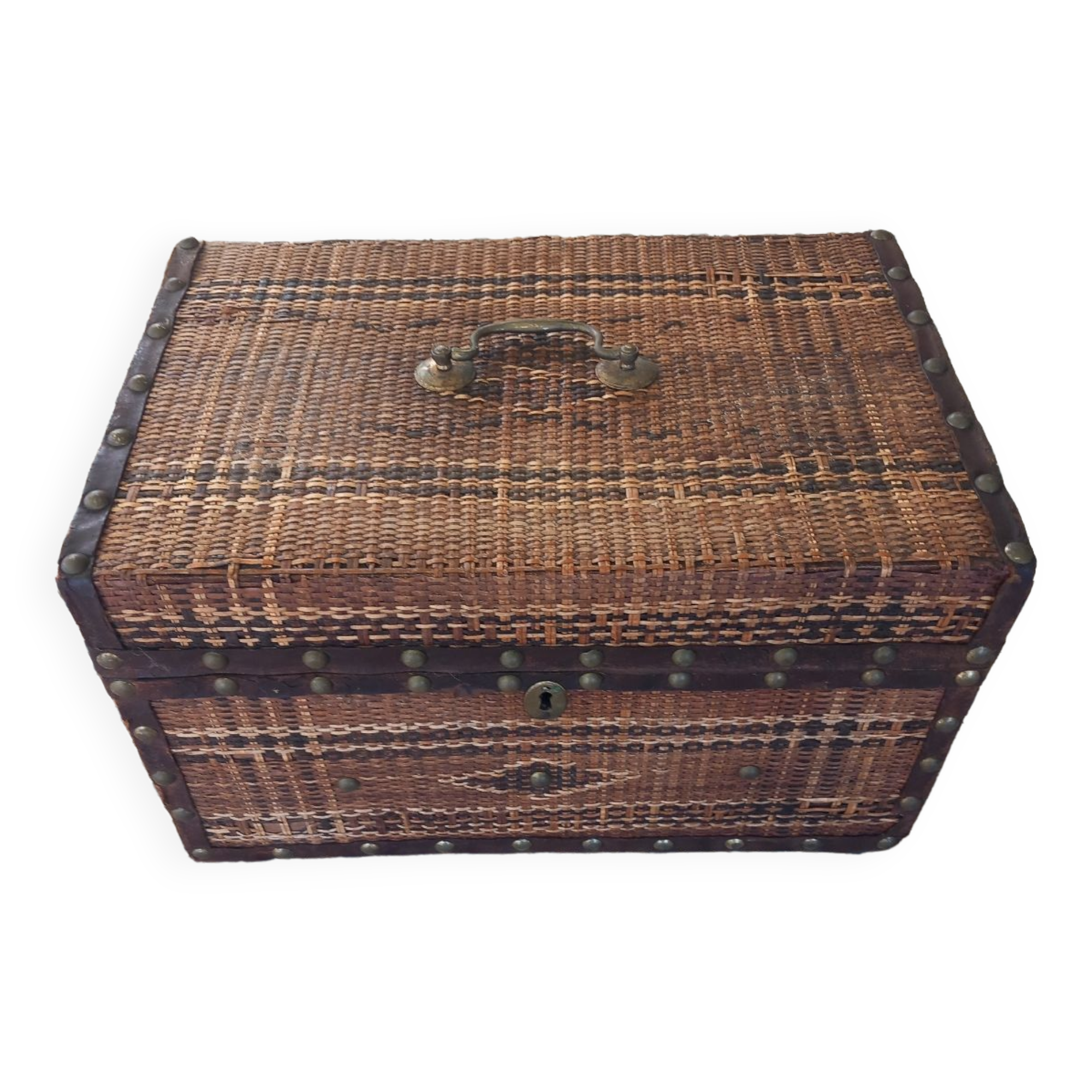 Old wicker trunk