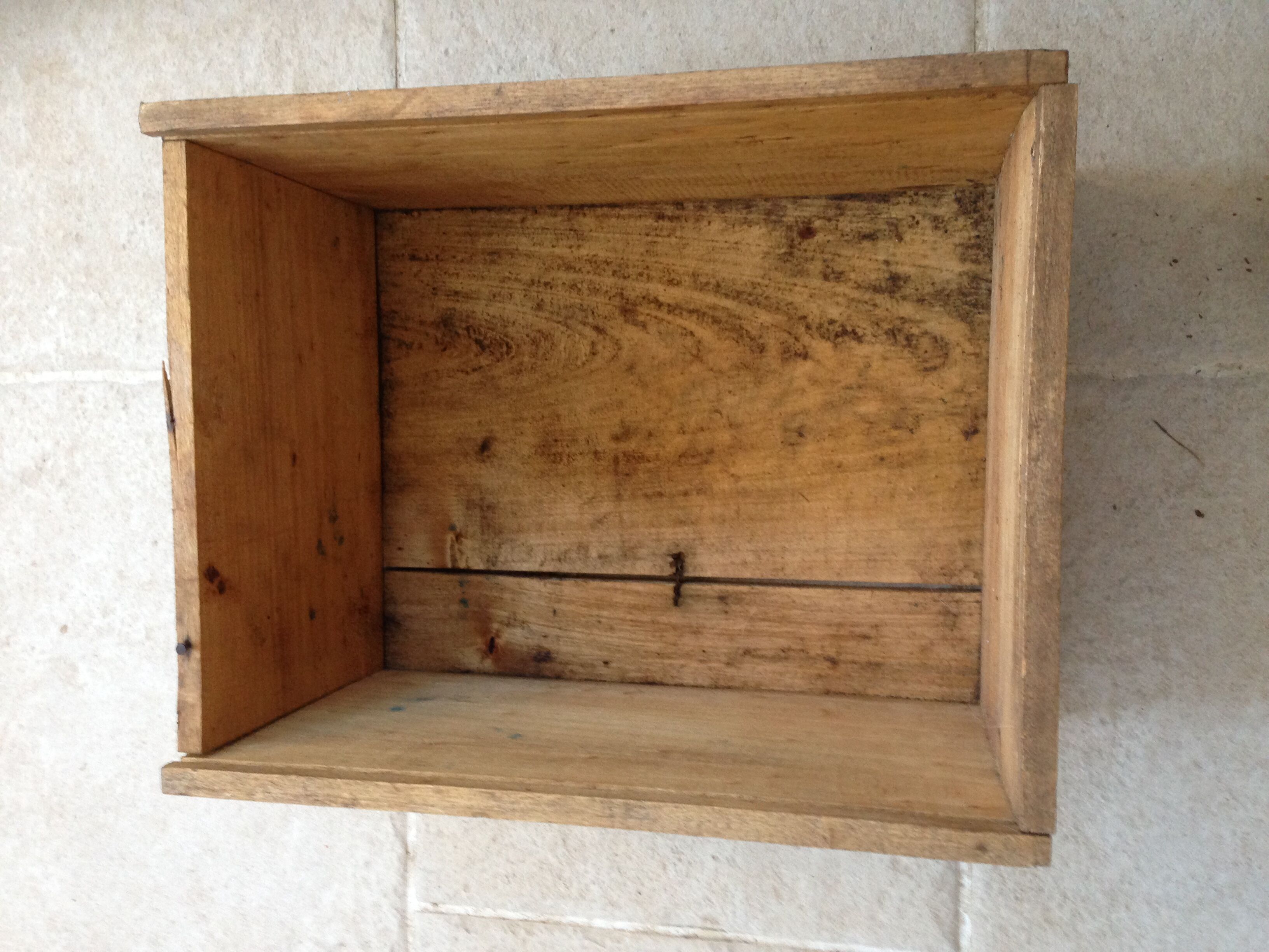 Hediard wooden crate