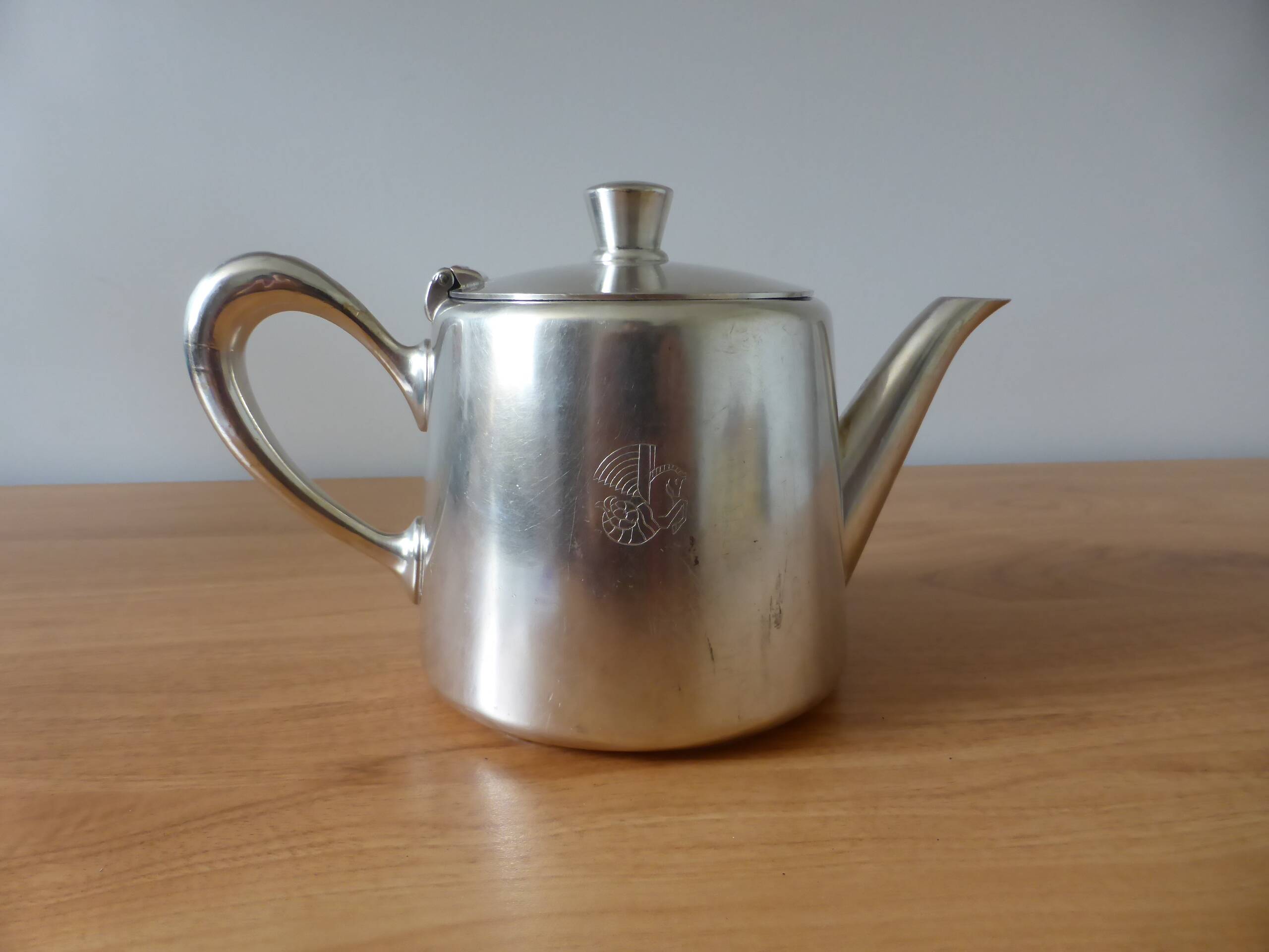 Christofle silver-plated teapot 240515