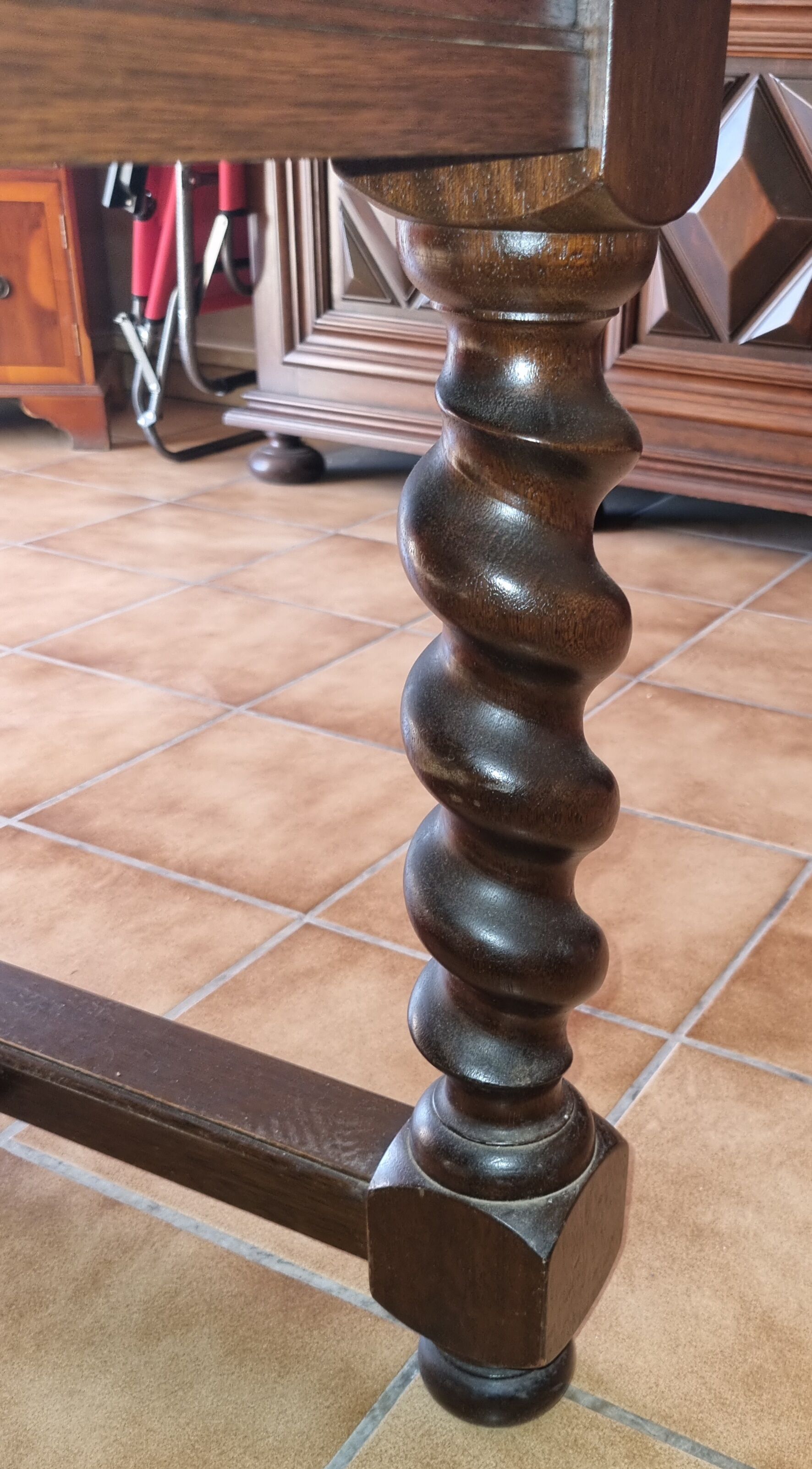 Antique dining table Louis XIII