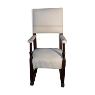Large buralist chair