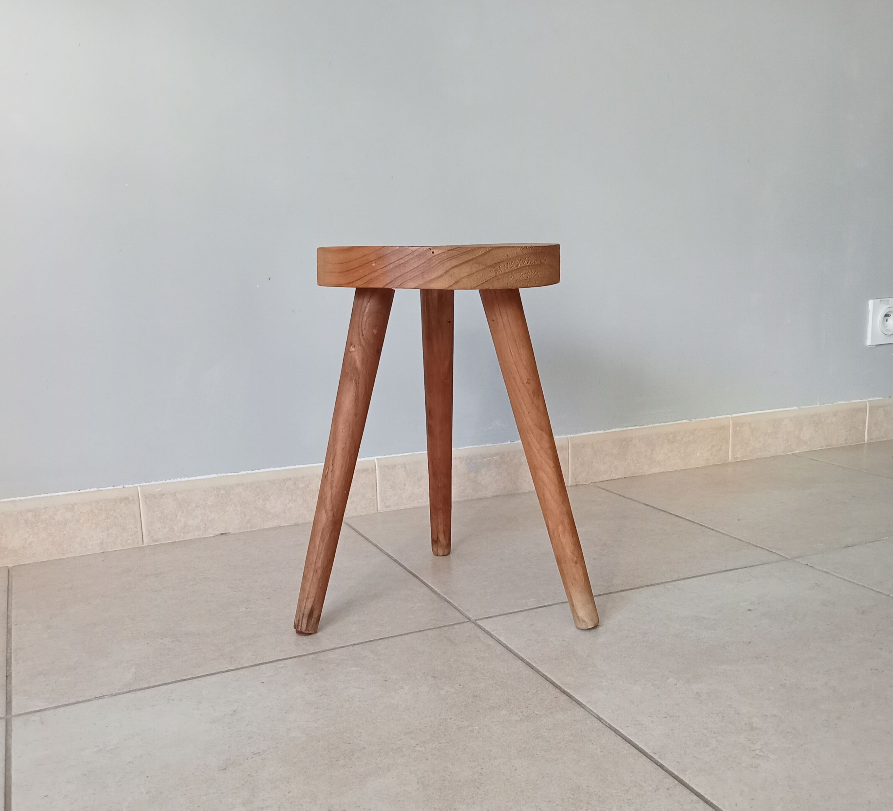 Vintage tripod stool 60s/70s