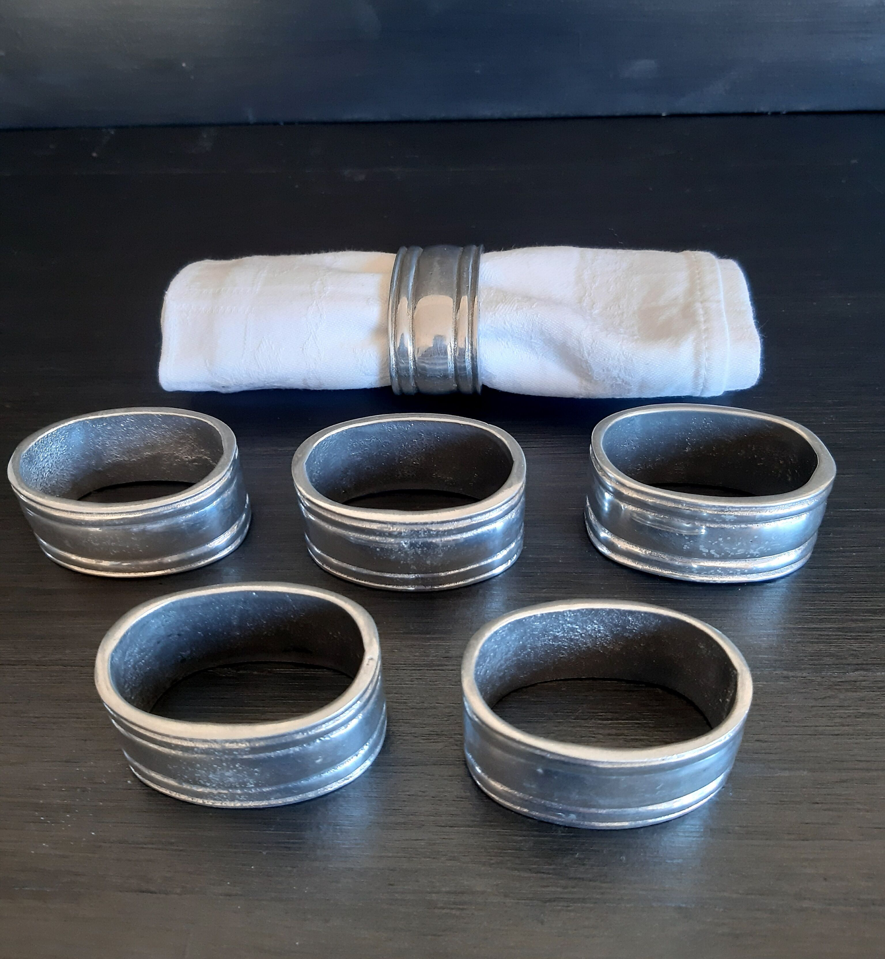Set of 6 towels rings